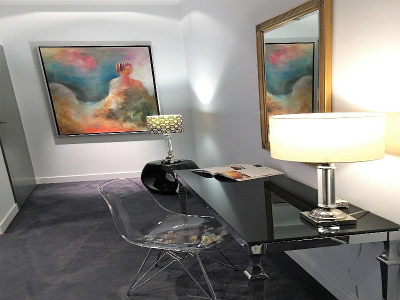 MONDRIAN Luxury Suites&Apartments OldTown MarketSq image
