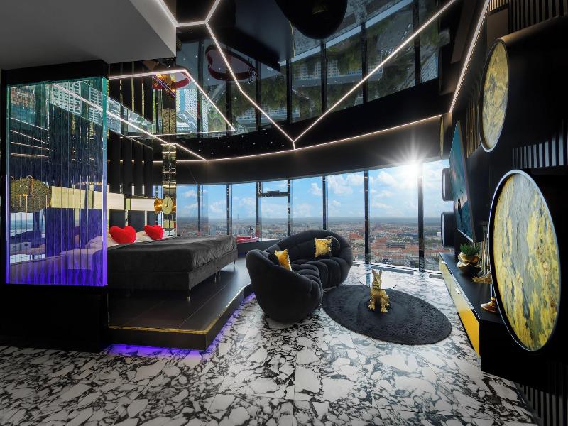AVESA Apartments in Sky Tower image