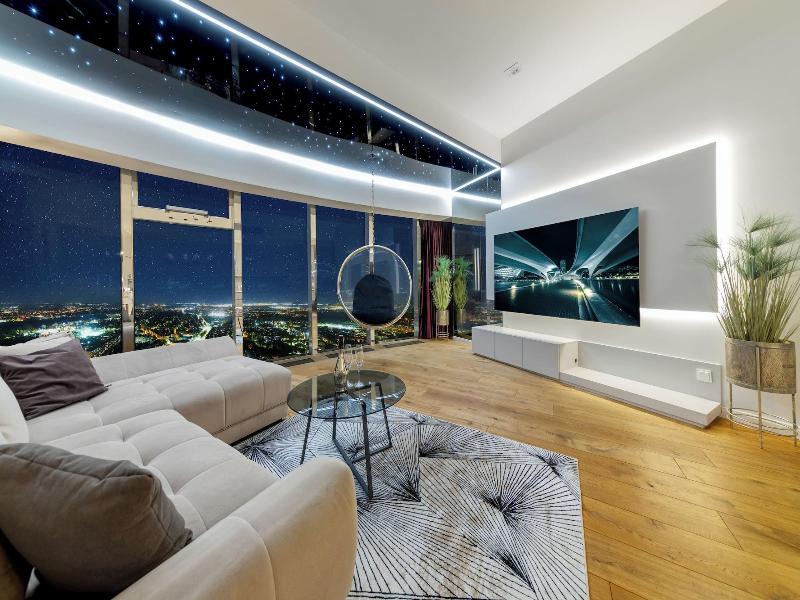 AVESA Apartments in Sky Tower image