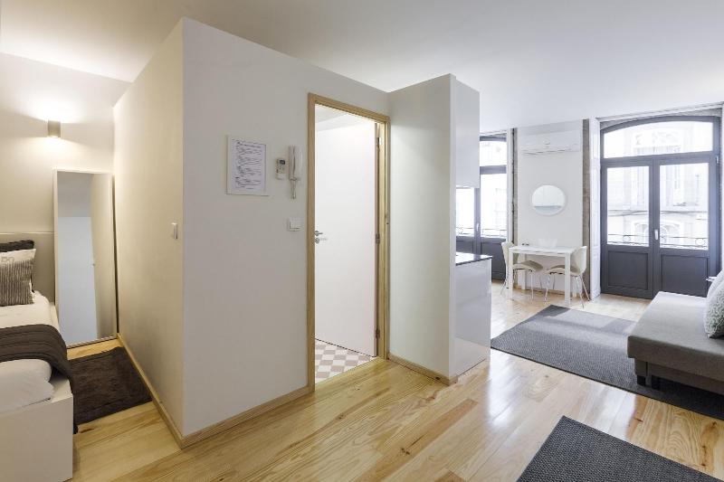 BO - Almada 346 image