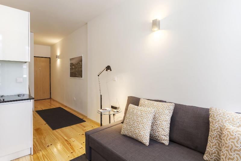 BO - Almada 346 image