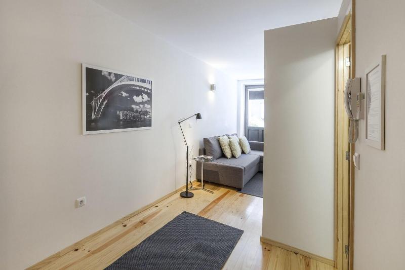 BO - Almada 346 image