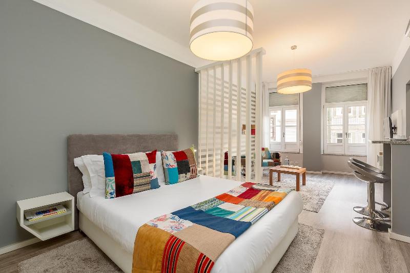 Your Opo Capela Apartments image