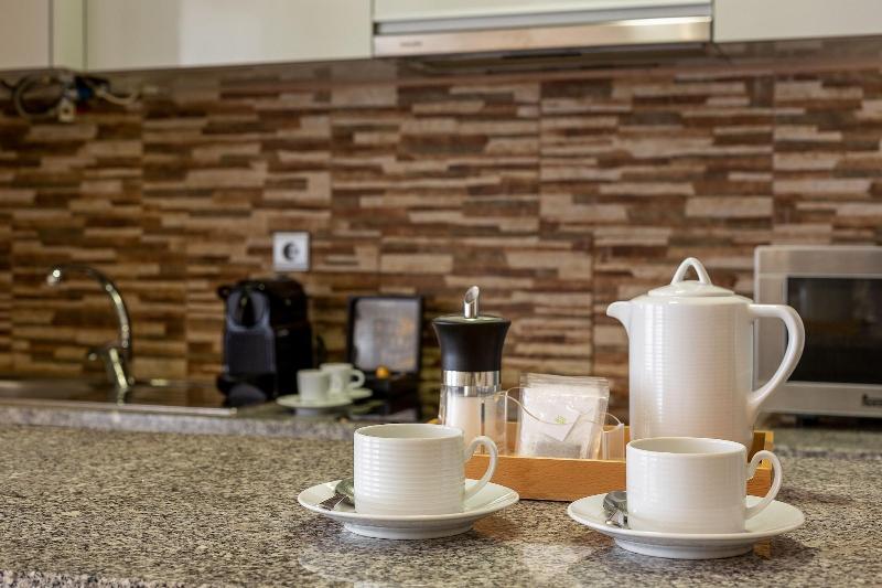 Your Opo Capela Apartments image