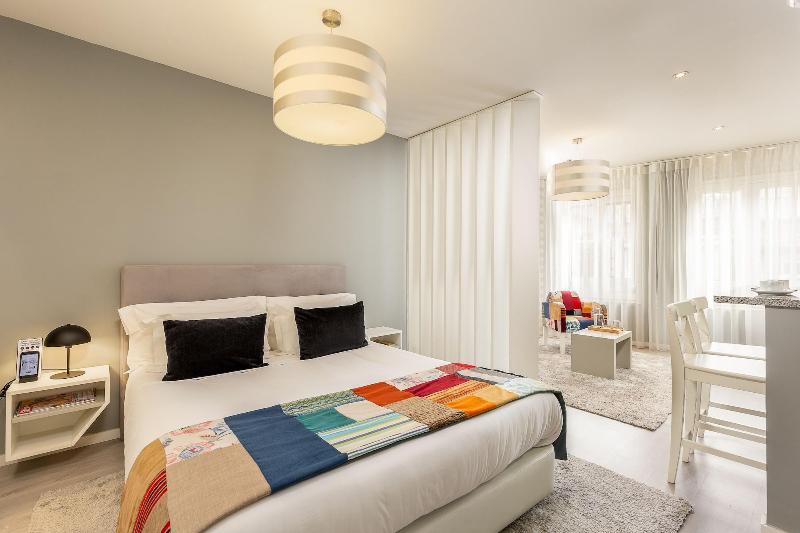 Your Opo Capela Apartments image