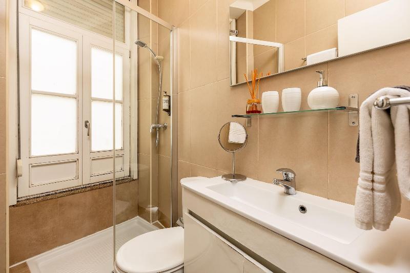 Your Opo Capela Apartments image