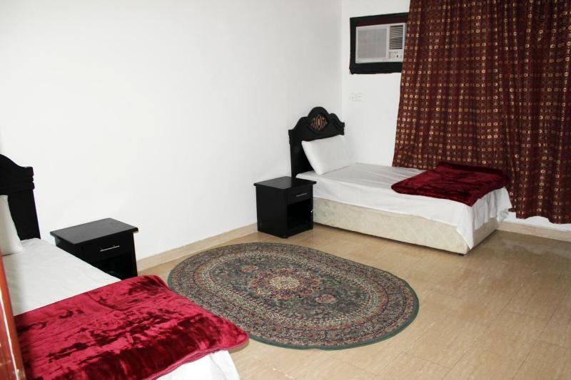 Al Eairy Furnished Apartments Qassim 1 image
