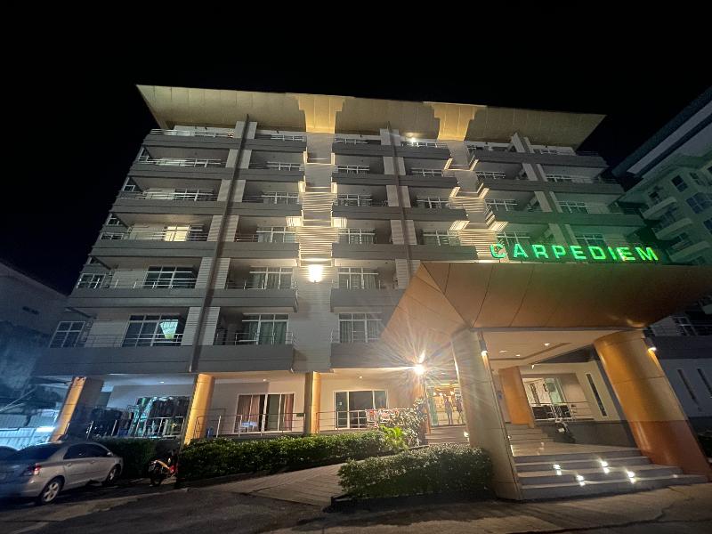 Carpediem Hotel by ZUZU image
