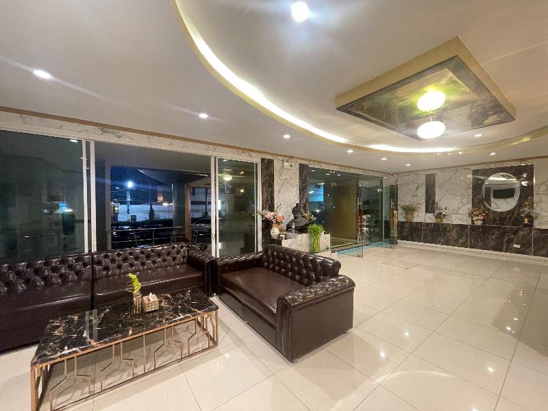 Carpediem Hotel by ZUZU image