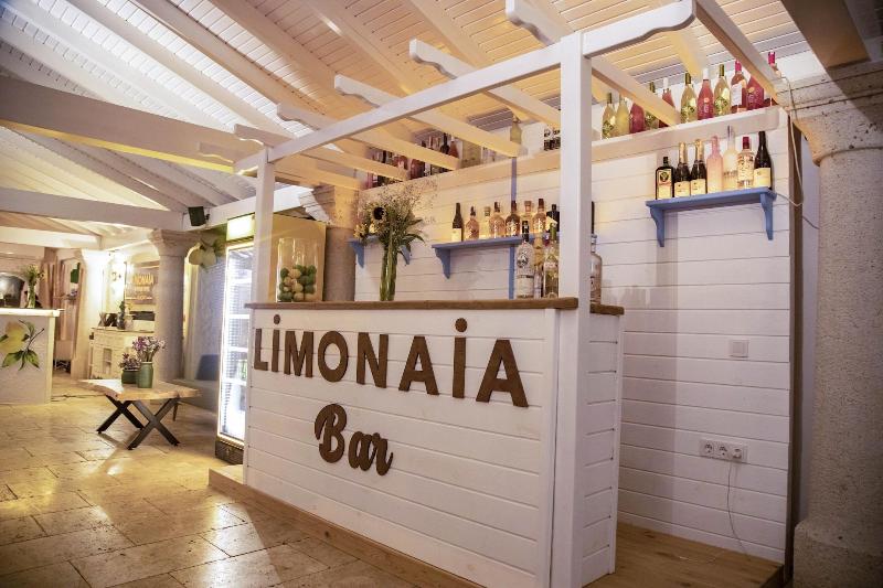 Alacati Limonaia Hotel image