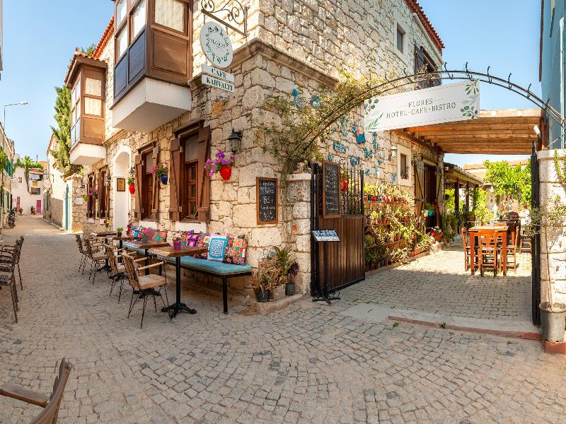 Flores Hotel Alacati image