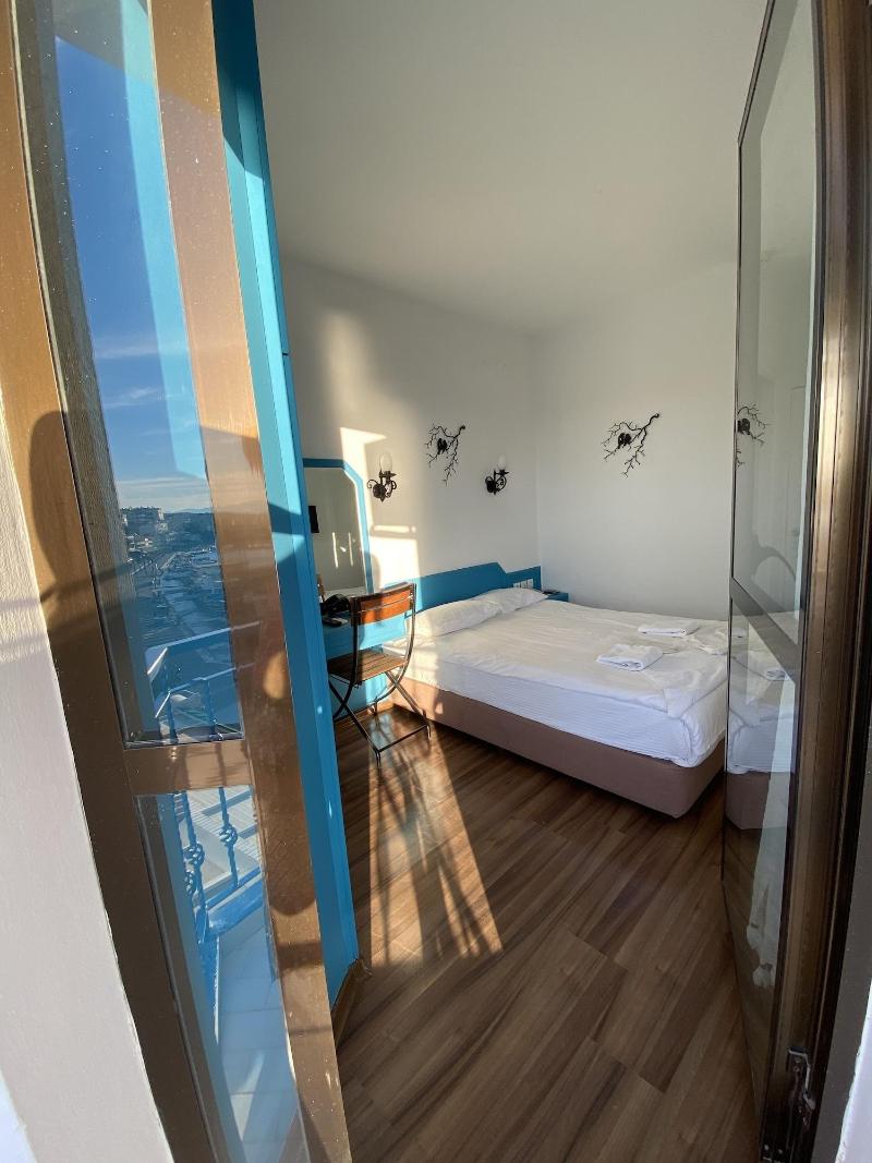 Marin Hotel image