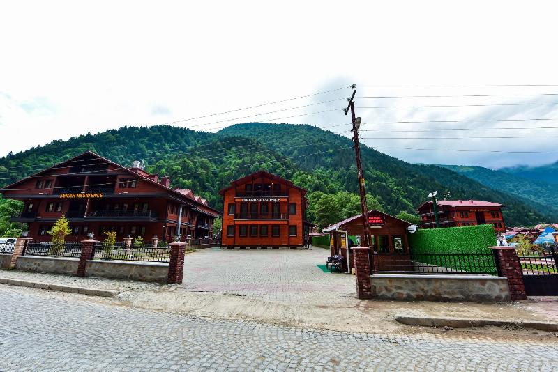Hirande Otel — exterior view
