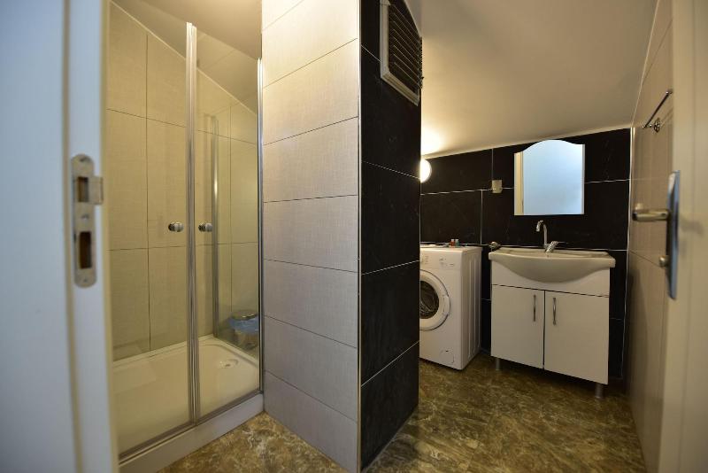 Hirande Otel image