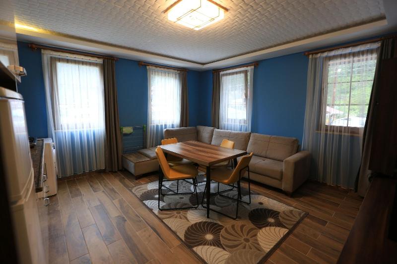 Hirande Otel image