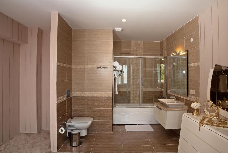 Golf Royal Ä°stanbul Residence image