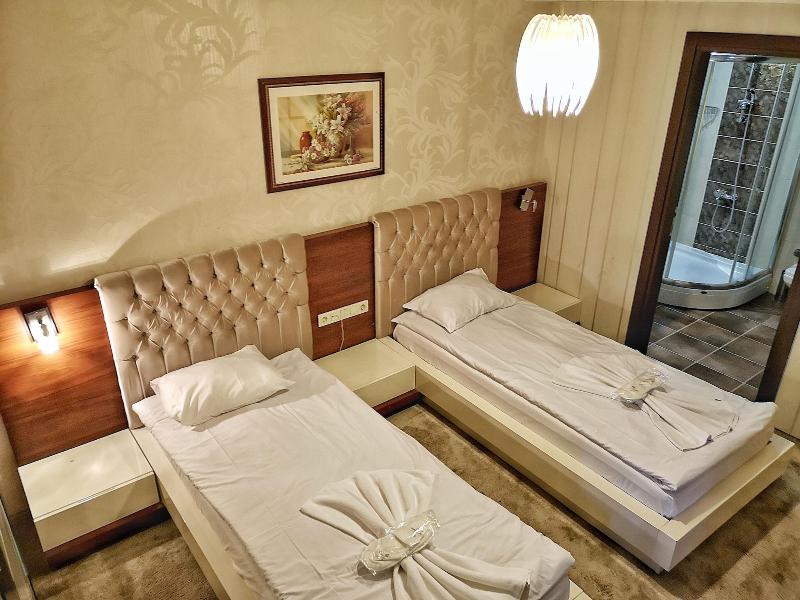 Golf Royal Ä°stanbul Residence image