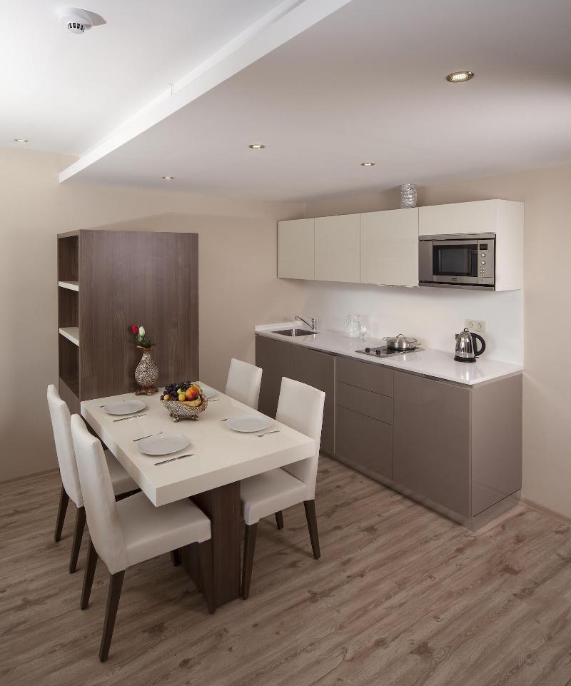 Golf Royal Ä°stanbul Residence image