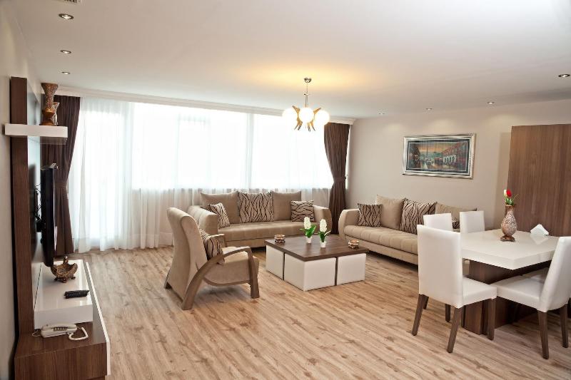 Golf Royal Ä°stanbul Residence image