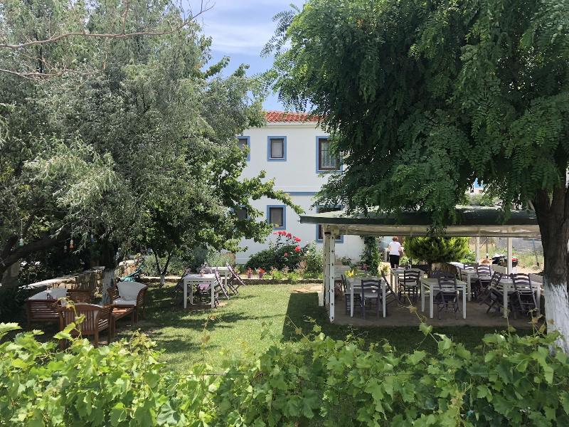 Bozcaada KÄ±rlÄ± Otel image