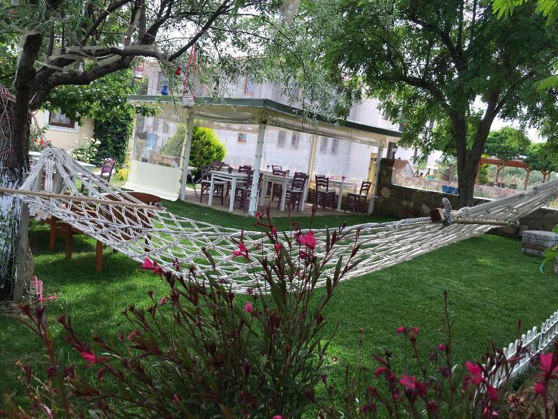 Bozcaada KÄ±rlÄ± Otel image