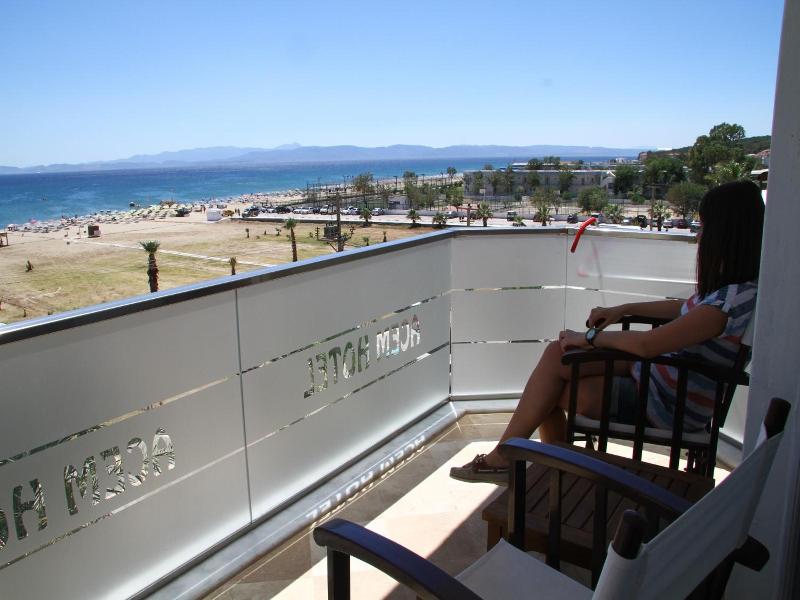 Acem Hotel image
