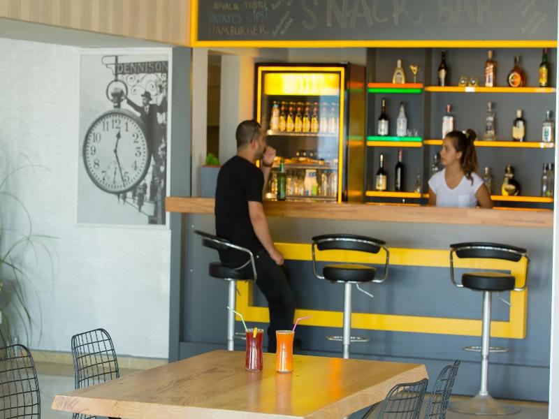 Acem Hotel image