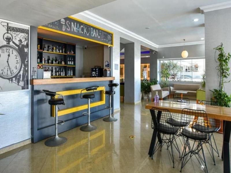 Acem Hotel image