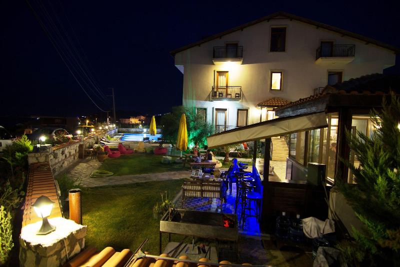 Karaburun Konak Hotel