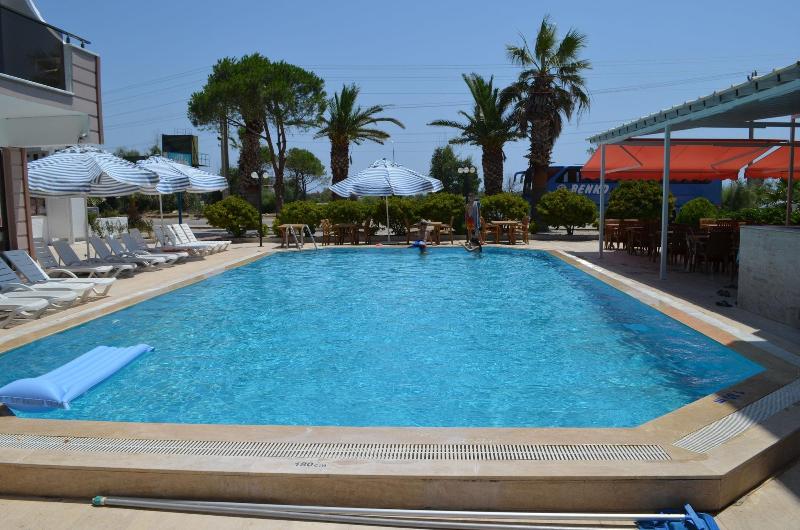 Mulka Hotel image