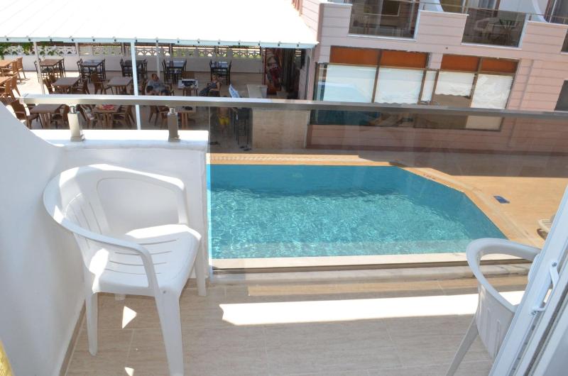 Mulka Hotel image
