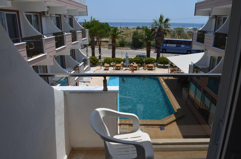 Mulka Hotel image
