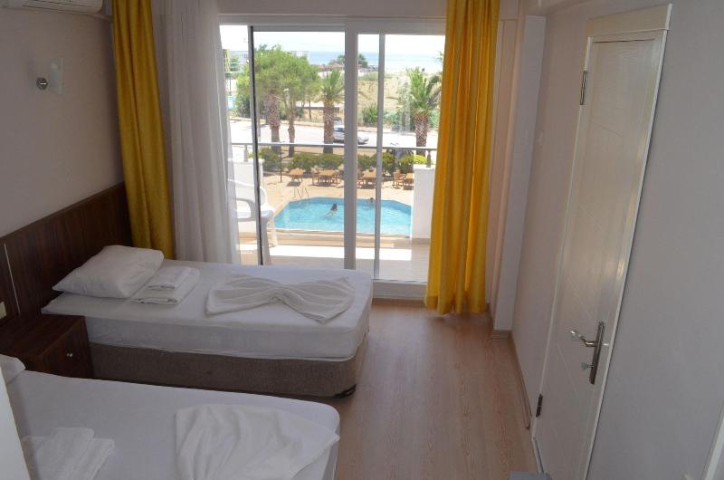Mulka Hotel image