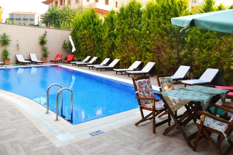 Cunda GiritlioÄŸlu Otel