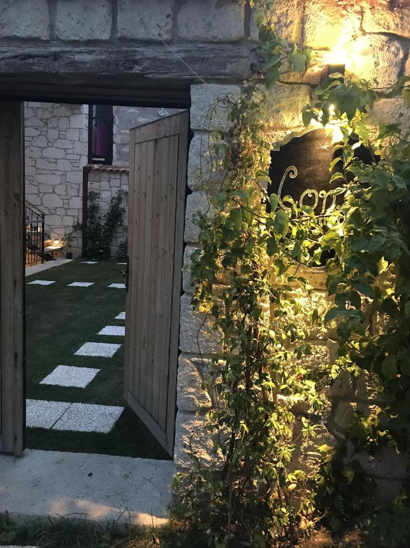 Alacati Cona Butik Otel
