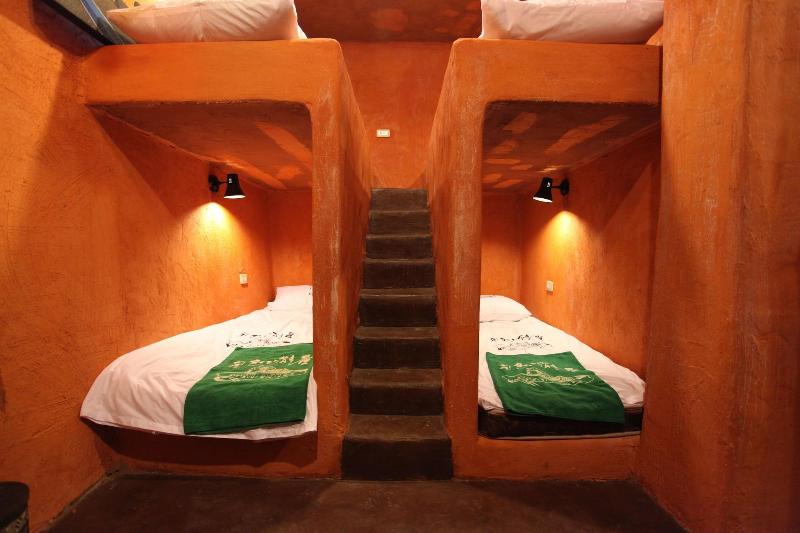 Afei Surf Inn Hall 4 - NANU image