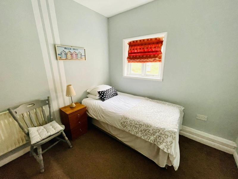 Chatsworth Hotel image