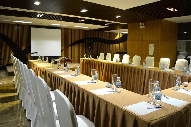 King Town Grand Hotel & Wedding Center image