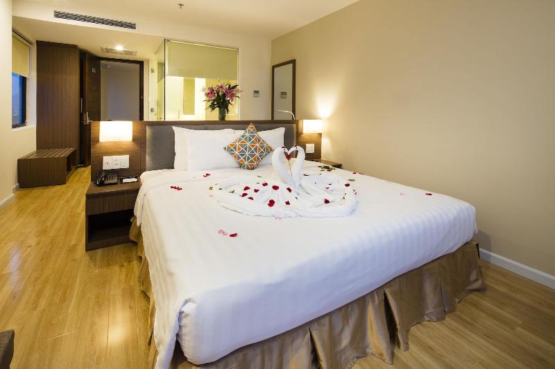 King Town Grand Hotel & Wedding Center image