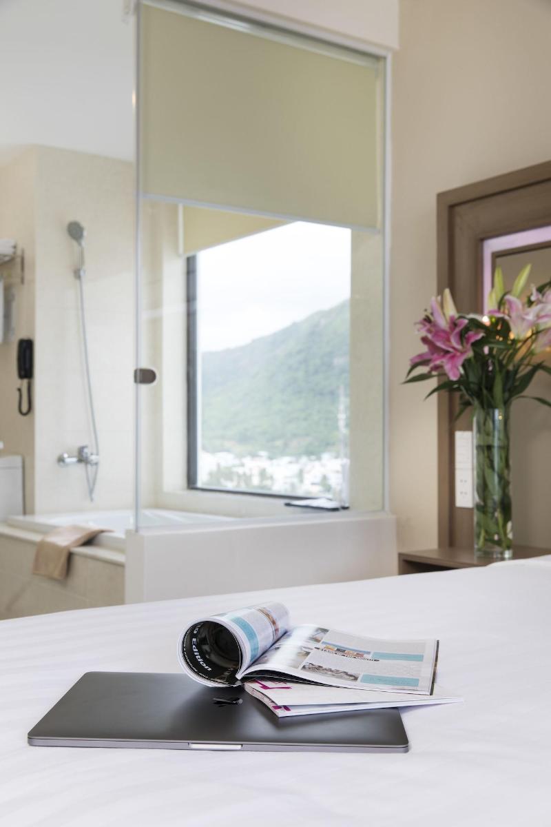 King Town Grand Hotel & Wedding Center image