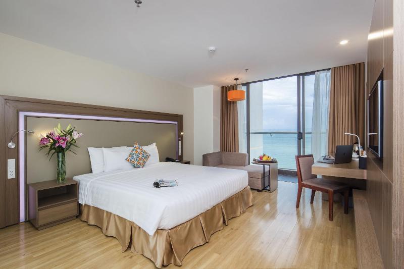 King Town Grand Hotel & Wedding Center image