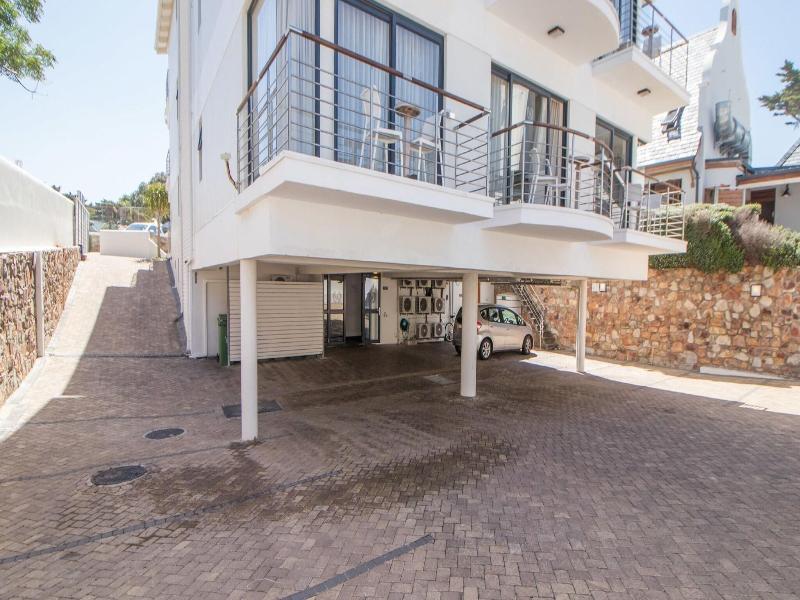 Hermanus Apartments image