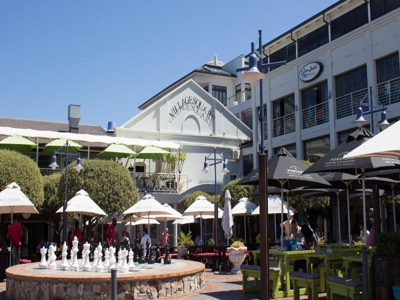 Hermanus Apartments image