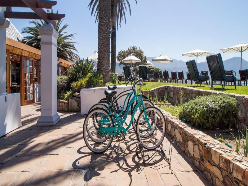 Hermanus Apartments image