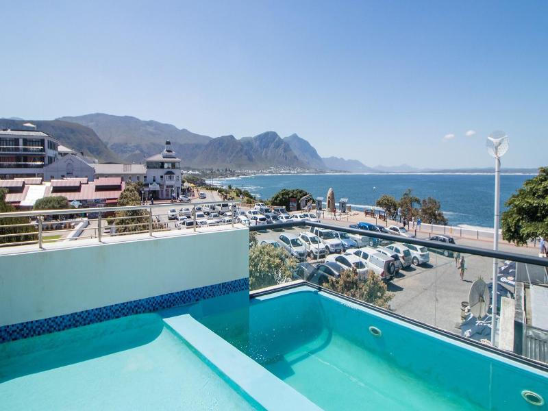 Hermanus Apartments image