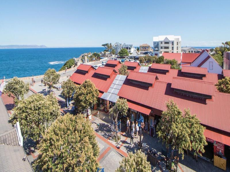Hermanus Apartments image