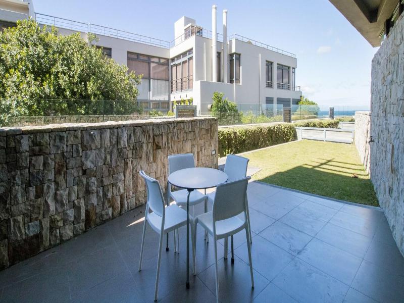 Hermanus Apartments image