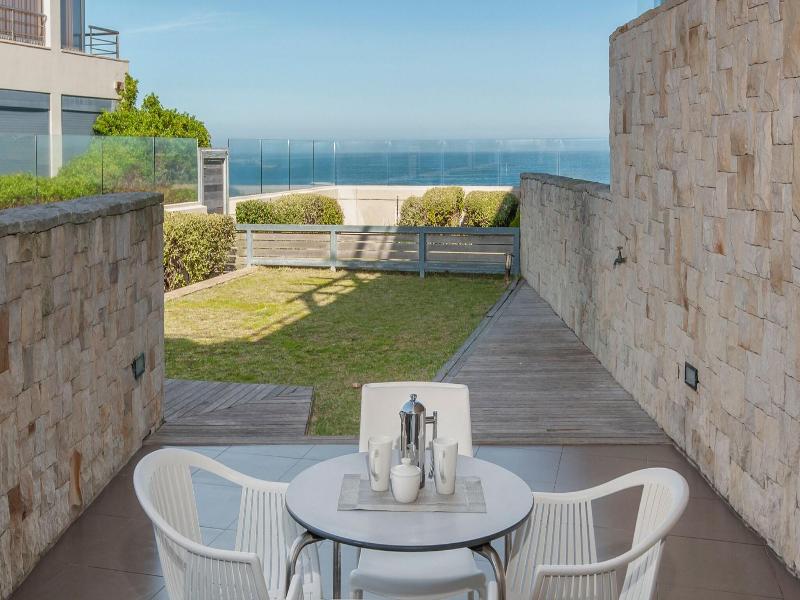 Hermanus Apartments image