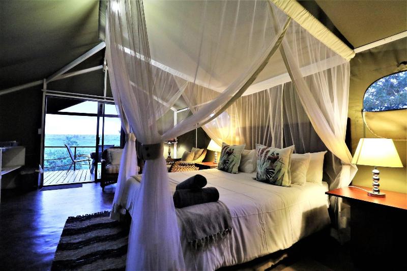 Crocodile Bridge Safari Lodge image