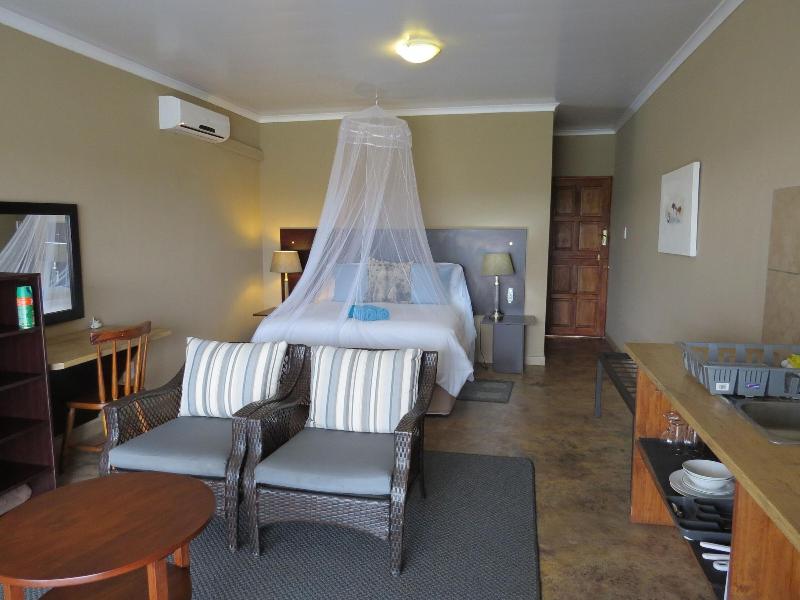 Crocodile Bridge Safari Lodge image